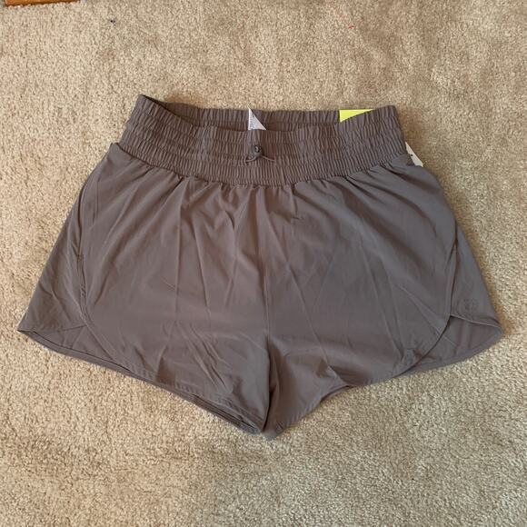 All in Motion Women Athletic Shorts with Built in Brief Size M NWT - Picture 1 of 9